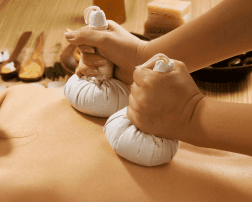 Kräuter Stempel Massage